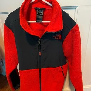 Red and Navy North Face Fleece Coat size small 7/8